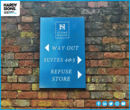 Stowe House - Hardy Signs - External Signage