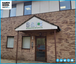 S&I Groundworks - Hardy Signs - 3D Illuminated External Signage