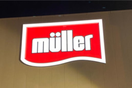 Muller---Hardy-Signs---Illuminated-Signage