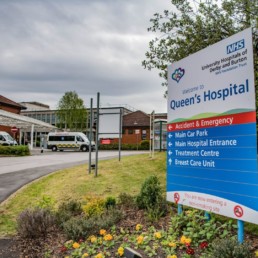 Queens Hospital - Hardy Signs - Wayfinding