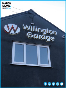 Willington Garage - Hardy Signs - External Signage