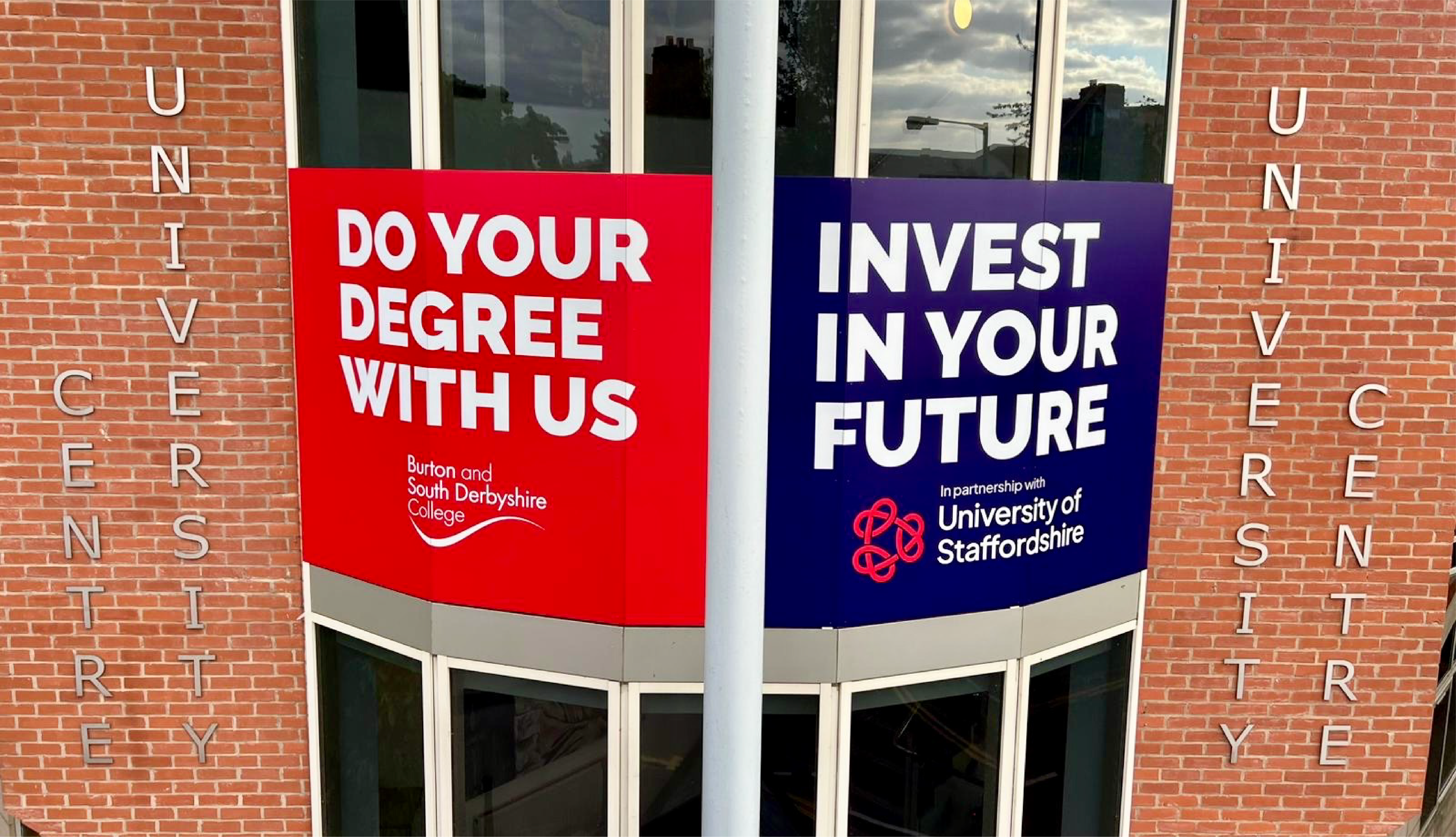 Burton & South Derbyshire College Building Signage