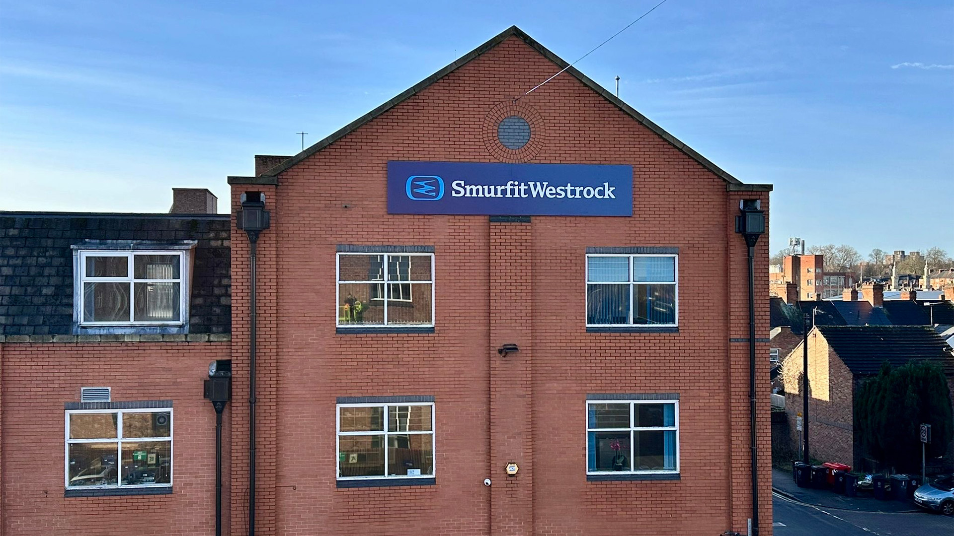 Hardy-Signs-Smurfit-Westrock-Exterior-Signage1